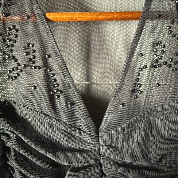 J.R. Nites by Caliendo Black Embellished Sleeveless Ruched Top Size 14 - Picture 5 of 6